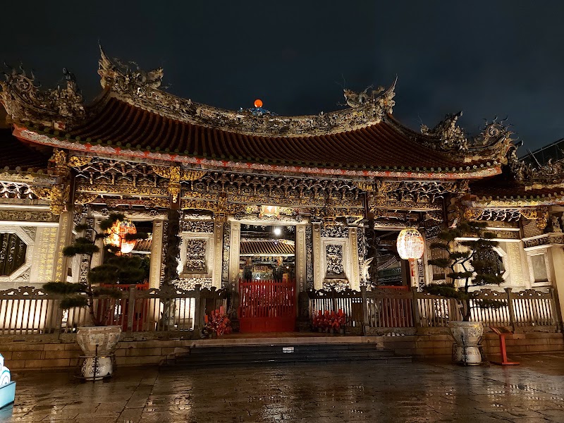 龍山寺 No. 211, Guangzhou St