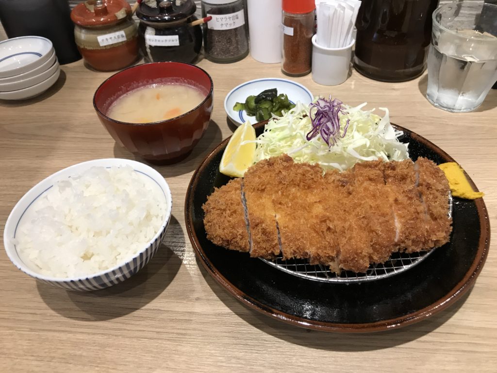 とんかつ檍のカレー屋いっぺこっぺ市ヶ谷店 